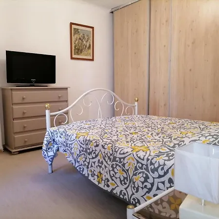 Maison Climatisee ,2 Chambres, Parking Compris La Ciotat Buitenkant foto
