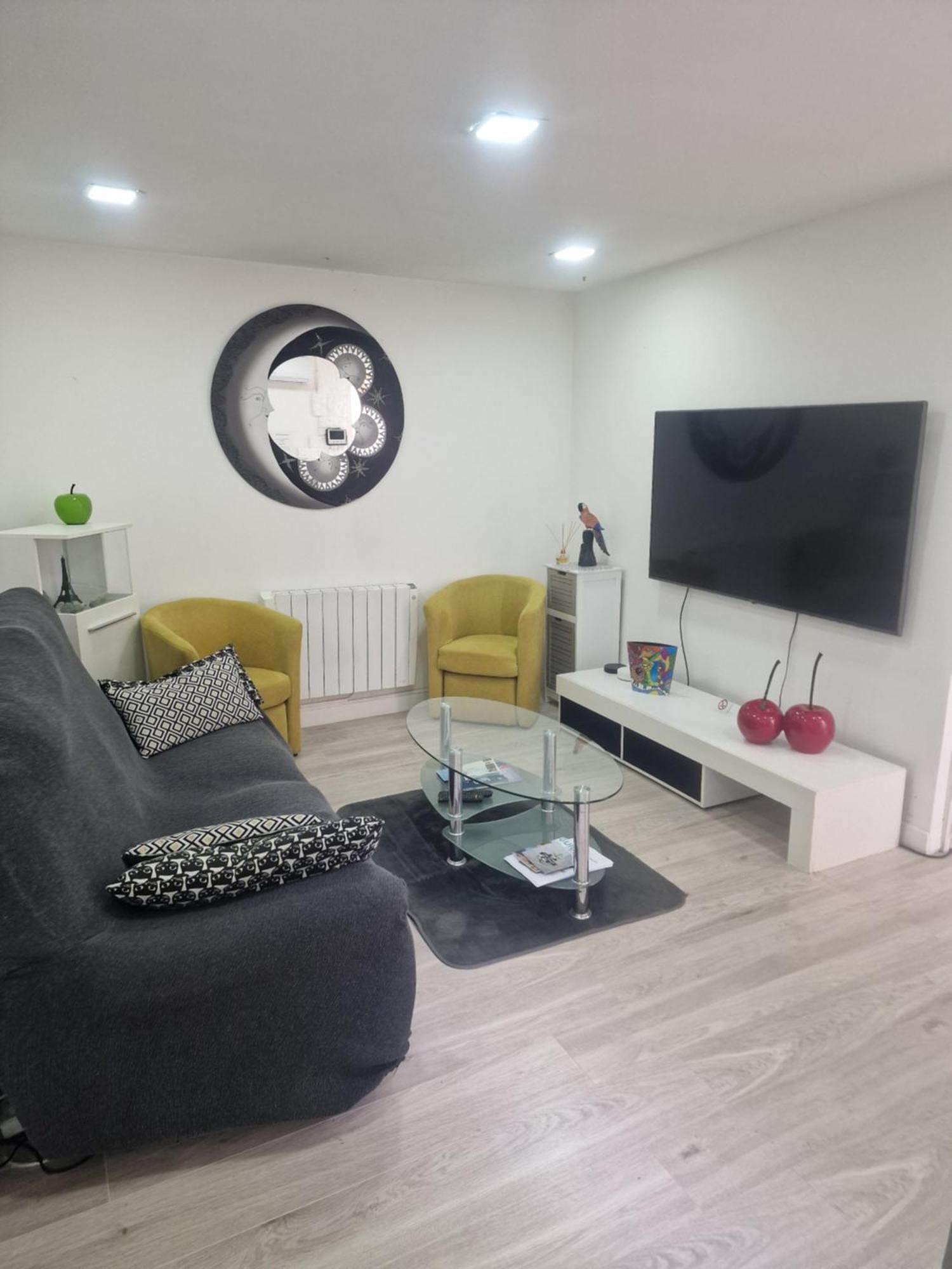 Maison Climatisee ,2 Chambres, Parking Compris Hébergement de vacances *